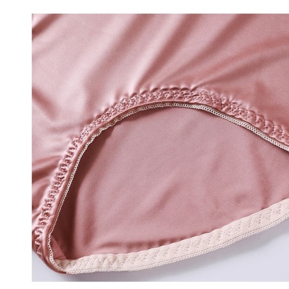 High waist slippery Satin Panties. Plus size panties. Stretch Plus size Satin - Picture 4 of 6